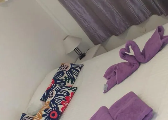 Sweet Apartment *
